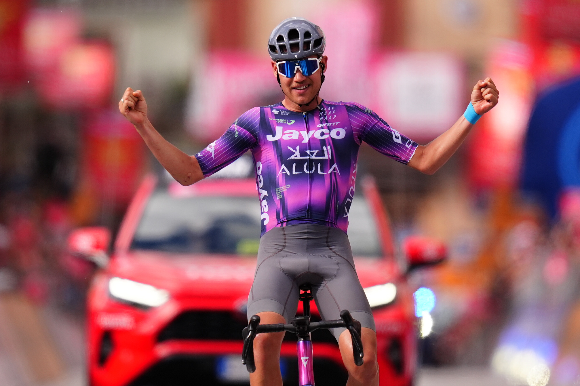 🚨🏆🚴🏻‍♂️🇮🇹Giro d’Italia: successo di Plapp, Ulissi in rosa!🇦🇺🇮🇹