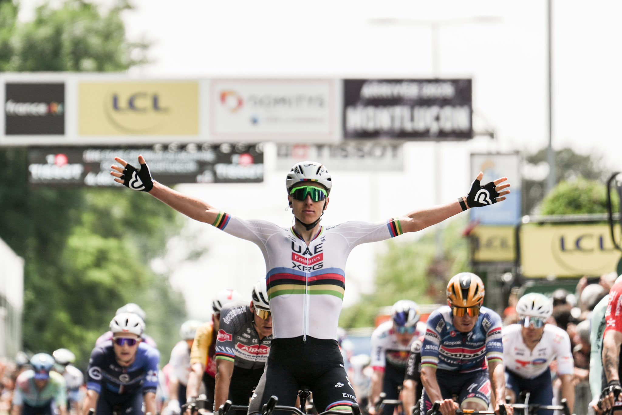 🚨🏆🚴🏻‍♂️🇫🇷Giro del Delfinato: spettacolo assoluto, successo di Pogačar allo sprint !🇸🇮