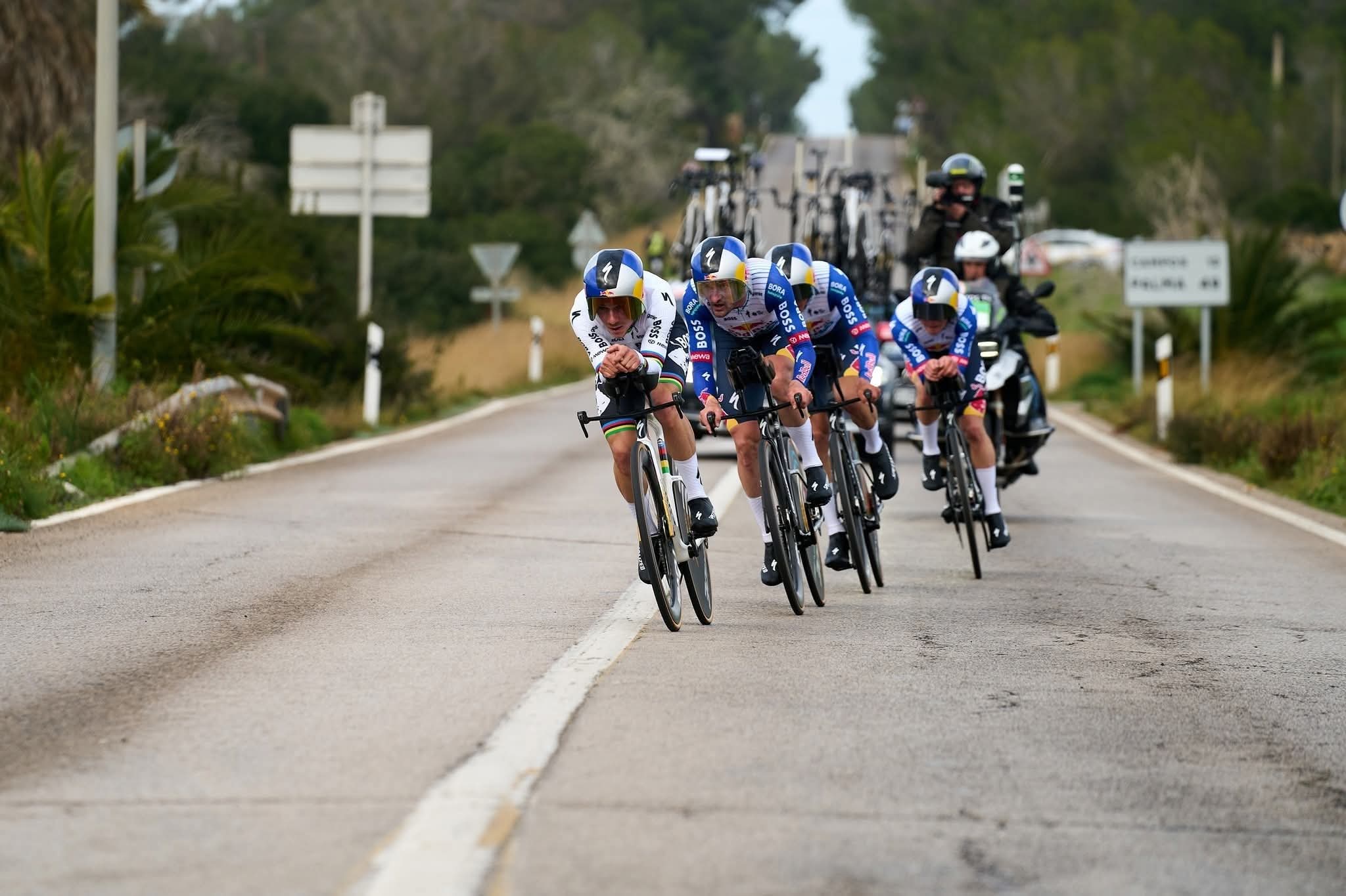 TROFEO SES SALINES: VITTORIA RED BULL BORA HANSGROHE