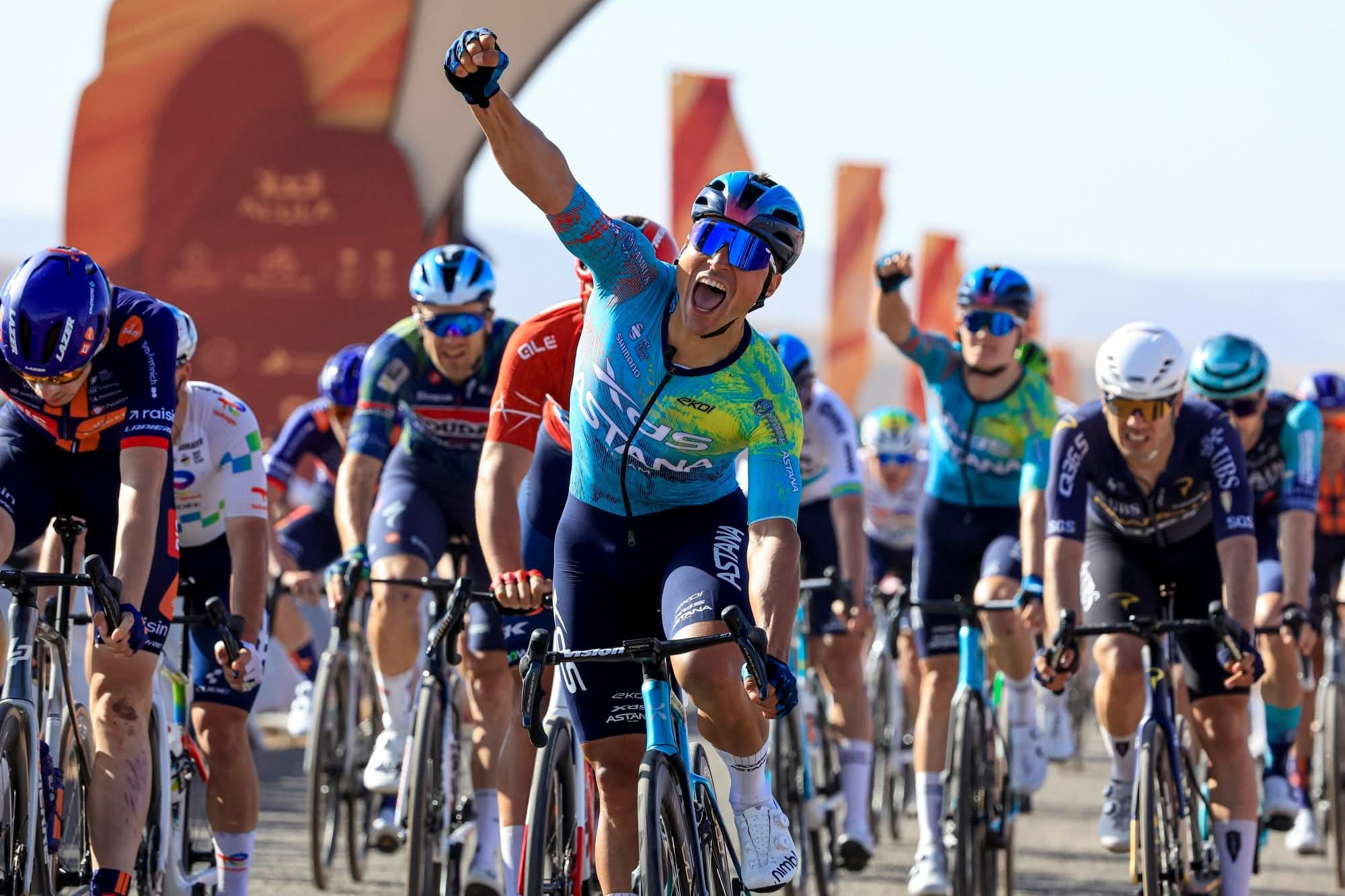 ALULA TOUR TAPPA 4: MALUCELLI BATTE MILAN