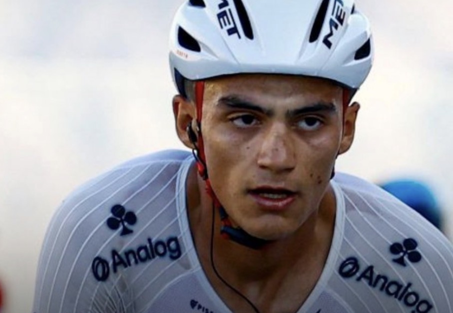 UAE TOUR 6º TAPPA: ISAAC DEL TORO SI PRENDE JABEL HAFEET